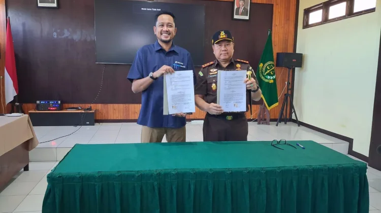 Kejari Ende dan Pelindo Teken Kerja Sama Penanganan Hukum Perdata dan TUN