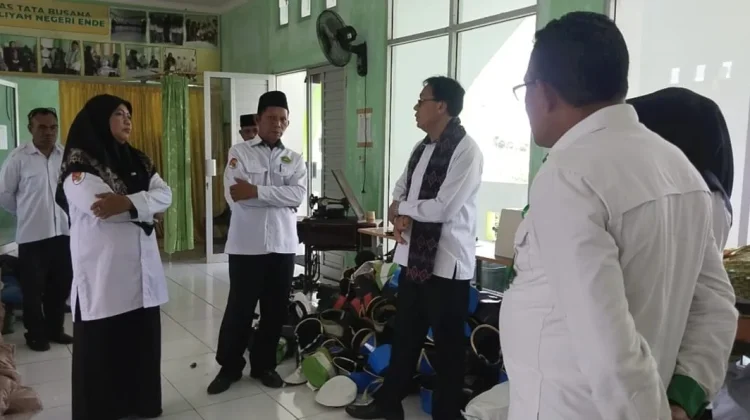 Kakanwil Kemenag NTT Dorong Inovasi MAN Ende