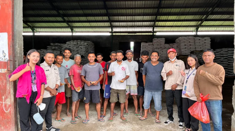 SPPG Reok Wangkung 2 Bagikan Makanan Gratis
