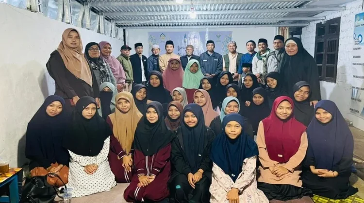 MAN 2 Manggarai Gelar Buka Puasa Bersama Anak-Anak Asrama Al Huffadz Ruteng