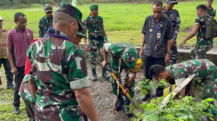 Wasev Mabes TNI AD Tinjau Progres TMMD Sikka
