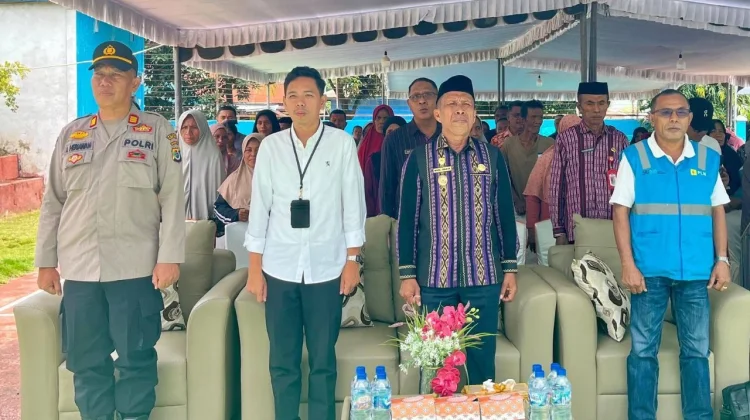 Wabup Lembata: Program PLN Ringankan Beban Warga saat Ramadan