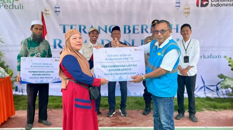 Program Terang Berkah Ramadan, PLN Pasang Listrik Gratis bagi Warga Lembata