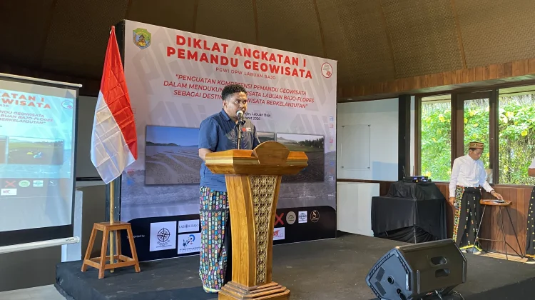 Geocamp dan Edukasi Alam Jadi Program PGWI Labuan Bajo