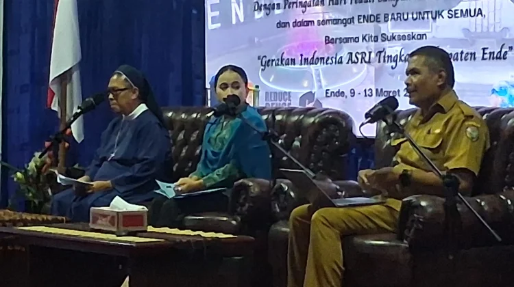 DLH Ende : Kesadaran Masyarakat Kelola Sampah dari Sumber Masih Rendah