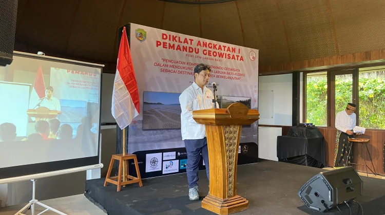 Filosofi “Kopi tanpa Gula” PGWI: Pentingnya Storytelling Pemandu Geowisata