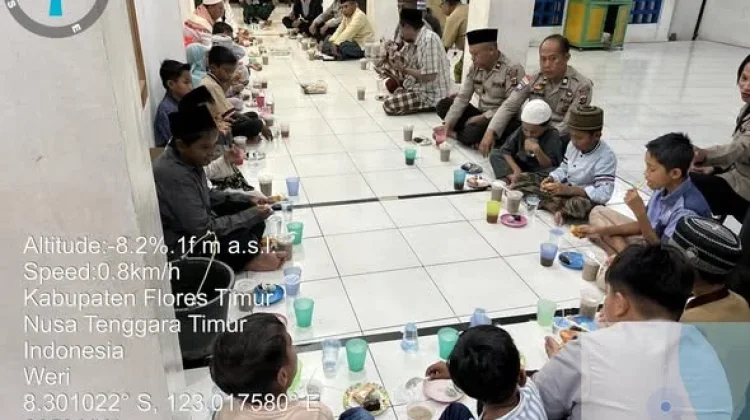 Polres Flores Timur Buka Puasa Bersama Anak Yatim di Larantuka