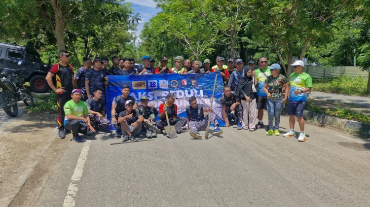 Demi Keselamatan Pengendara,Komodo Runners,TNI-POLRI,RRI,Perbaiki Jalan Rusak