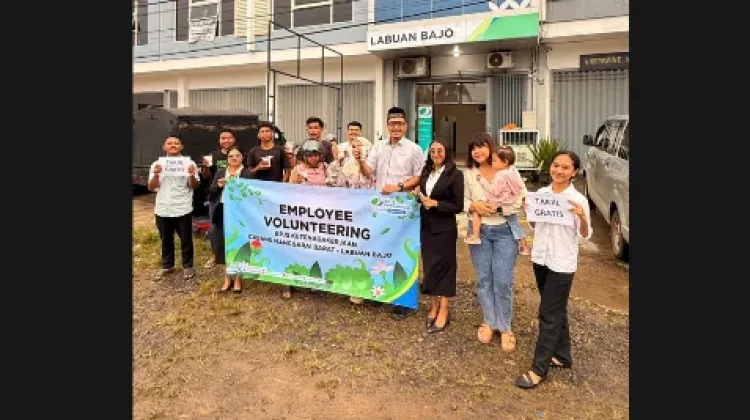 Semangat Ramadan, BPJS Labuan Bajo Berbagi Takjil