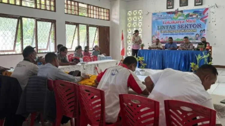 Babinsa Hadiri Lokakarya Evaluasi Program Kesehatan Wulandoni
