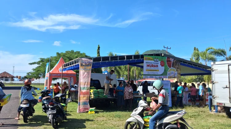 Menjelang Hari Besar Keagamaan, Gerakan Pangan Murah digelar di Ende