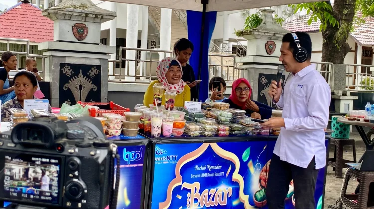 Ramadhan Bawa Berkah, UMKM Takjil Ende Ramai