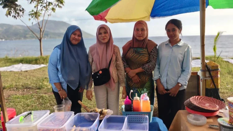 Lapak Ndao Ende Ramai Warnai Senja Ramadhan