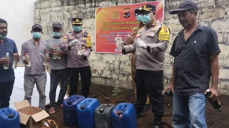 10.650 Liter Moke Ilegal Dimusnahkan, Polres Ende Tegaskan Penindakan