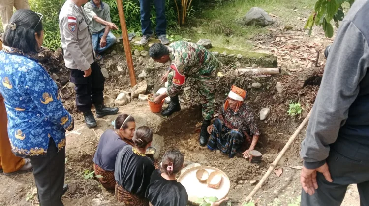 Koperasi Merah Putih di Watuneso Resmi Dibangun, Diawali dengan Prosesi Adat