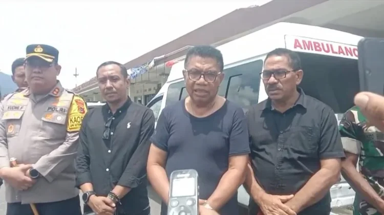 Pemkab Ende Sambut Jenazah Edwin, Korban Penyerangan OTK di Papua Barat Daya