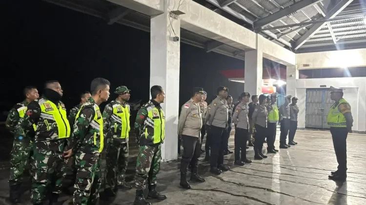 Patroli Gabungan TNI-Polri Sisir Postoh dan Leworang Cegah Konflik