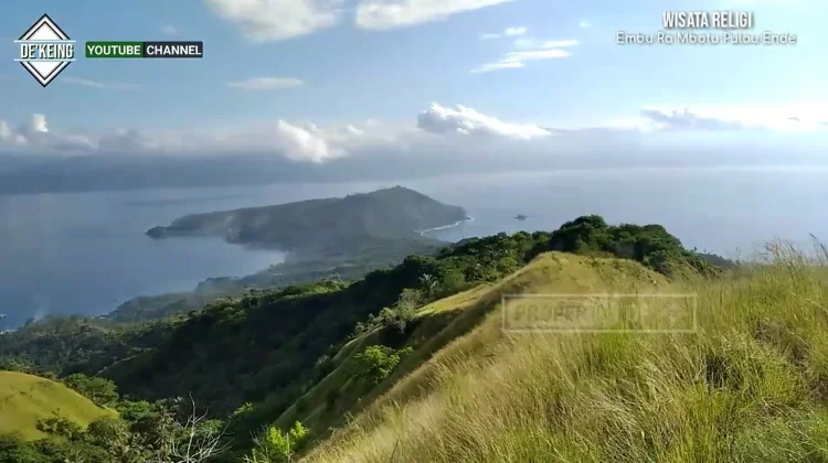 Wisata Religi Pulau Ende Miliki Potensi Besar