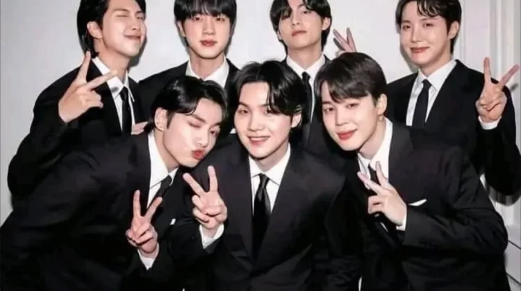 BTS "ARIRANG" Pecahkan Rekor Penjualan Pekan Pertama Tertinggi