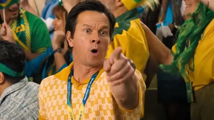 Mark Wahlberg Bintangi Film Komedi Aksi Balls Up