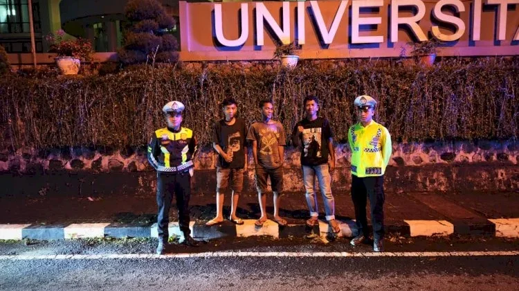 Antisipasi Balap Liar dan Laka Lantas, Polres Manggarai Gelar Patroli Malam