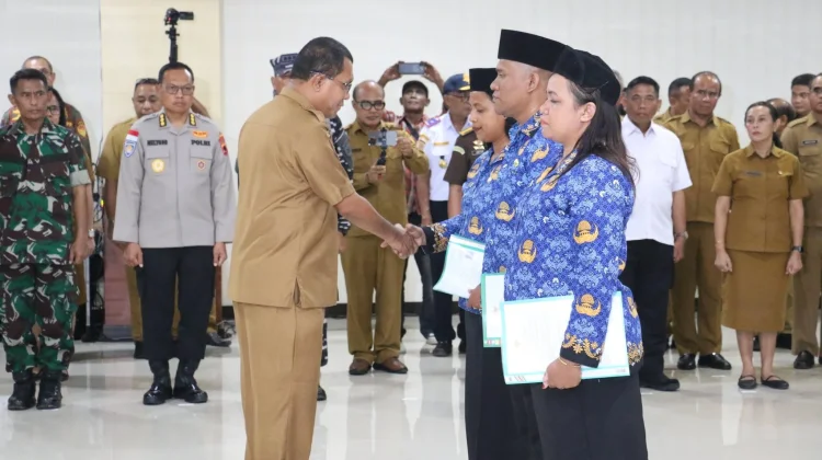 Penyerahan SK PPPK NTT, Gubernur Dorong ASN Inovatif dan Profesional