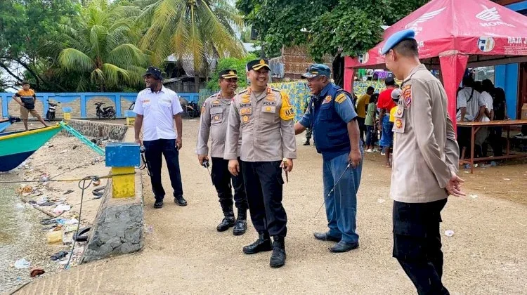 Kapolres Flotim Tinjau Pengamanan Pelabuhan jelang Semana Santa