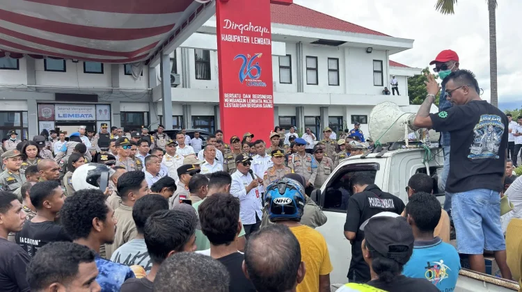 Gangguan Ferry Picu Dampak Ekonomi di Lembata