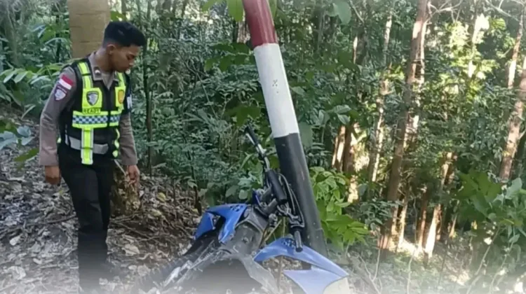Rem Blong, Kecelakaan di Ngada Tewaskan Satu Orang