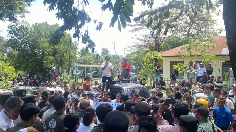 Demonstran Tolak Kuota TN Komodo, BTNK Tampung Aspirasi dan Tunggu Arahan Pusat