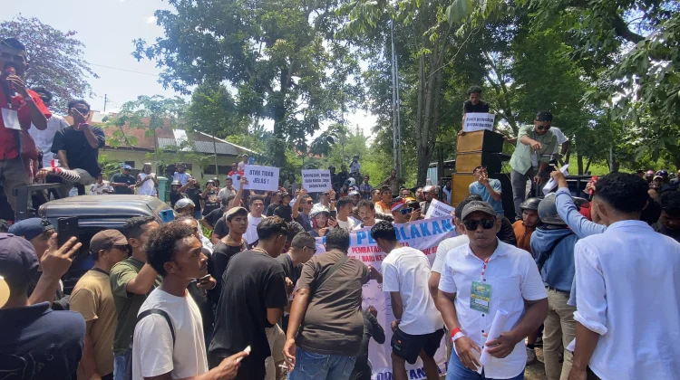 Pelaku Wisata Soroti Dampak Ekonomi dari Pembatasan Kuota TN Komodo