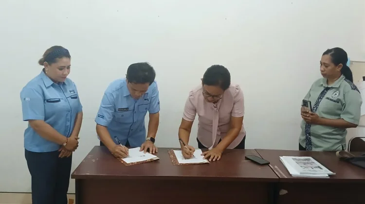 RRI Ende dan GMIT Syaloom Teken Kerjasama Siaran Keagamaan