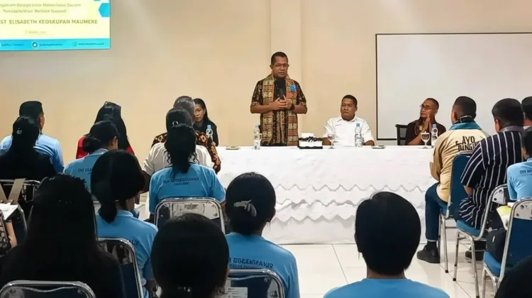 Gubernur NTT Tinjau Pembelajaran Bahasa Jepang Maumere