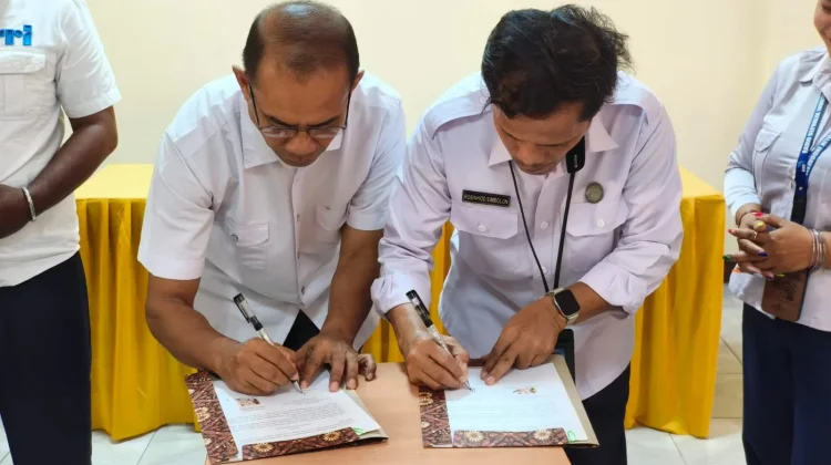 RRI Ende dan STIPAR Ende Jalin Kerja Sama Pengembangan SDM di Bidang Penyiaran