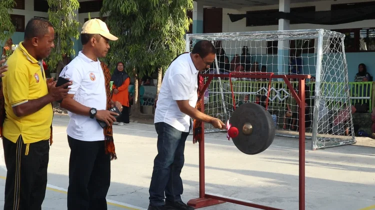Pj Sekda Ende Buka Turnamen Sepak Bola Mini PAUD, Tekankan Pembentukan Karakter Ana