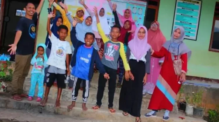 Teras Baca Ile Napo Hadirkan Daya Tarik Literasi Digital di tengah Masyarakat