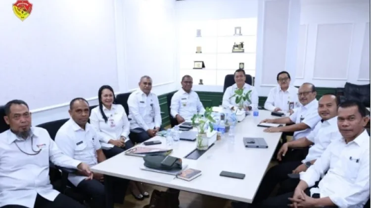 Wagub NTT Bahas Penataan ASN di Pusat