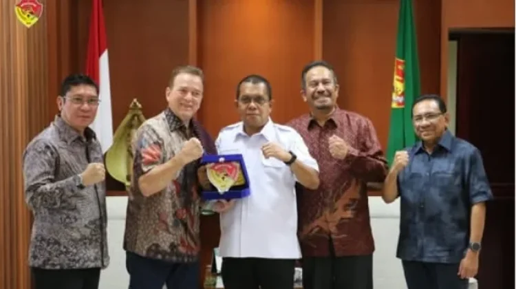 Investor Global Lirik Pariwisata dan Energi NTT