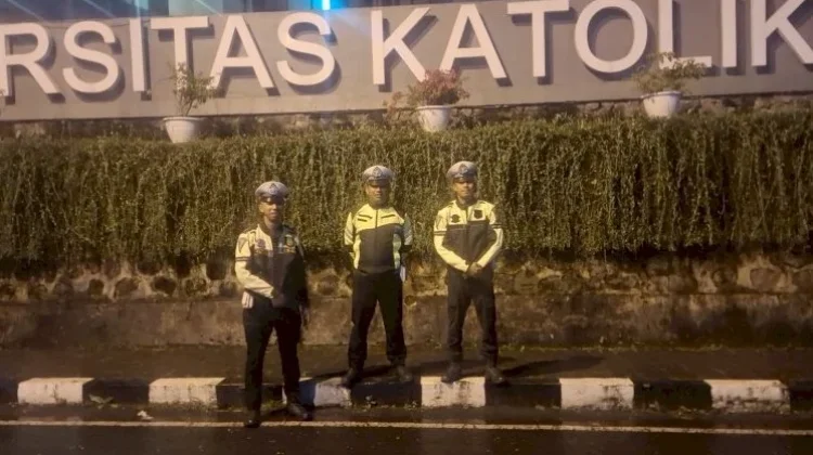 Antisipasi Balap Liar dan  Laka Lantas, Polres Manggarai Gelar Patroli Malam