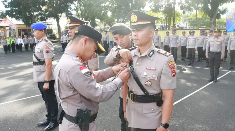 Kapolres Manggarai Barat Kukuhkan Kasat Polairud dan Sertijab Kasat Pam Obvit