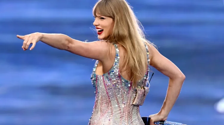 Taylor Swift Daftarkan Hak Kekayaan Intelektual Demi Lawan Ancaman AI