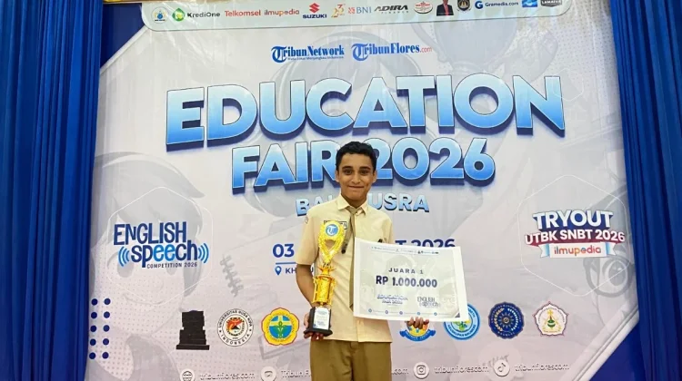 Gaya Soekarno Inspiratif Davin Juarai Pidato Bahasa Inggris