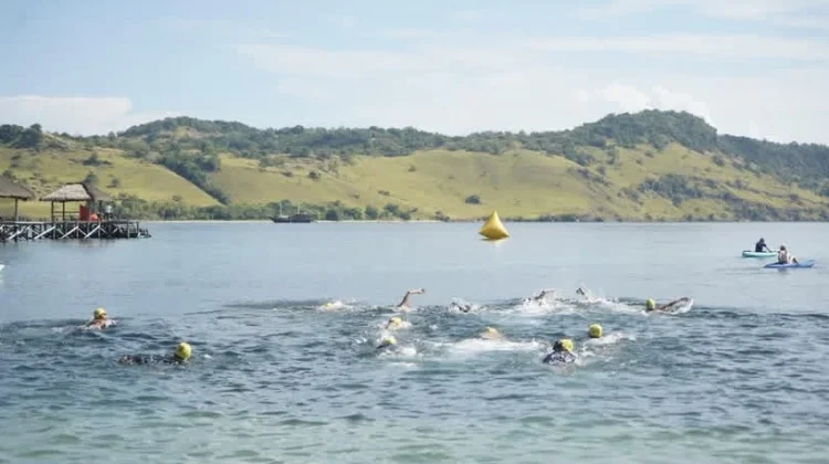 Komodo Ocean Swim 2026 Perkuat Sports Tourism dan Pariwisata Inklusif Labuan Bajo