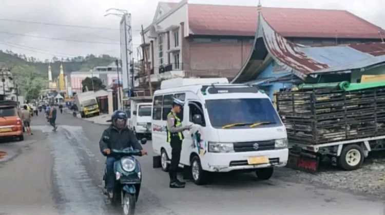 Operasi Gabungan Tingkatkan Kepatuhan Pajak serta Ketertiban Lalu Lintas
