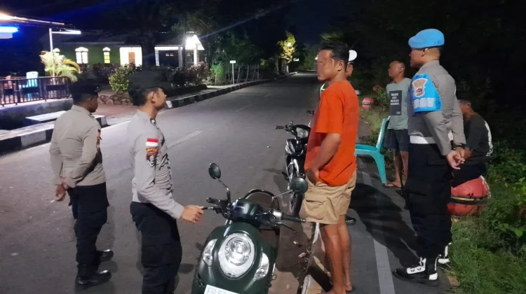 Patroli Malam Polisi Jaga Kondusifitas Kota Larantuka