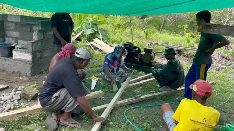 Satgas TMMD ke-128 Genjot Pembangunan MCK di Wewaria