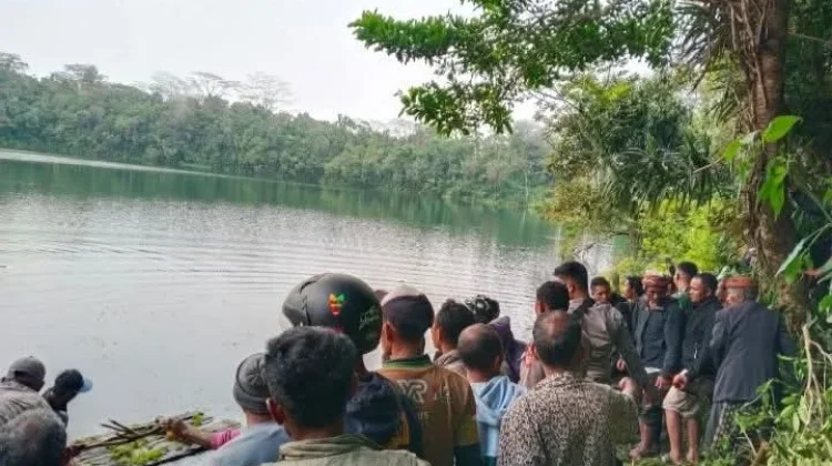 Siswa SD Asal Maras Golo Loni Tenggelam di Danau Ranamese