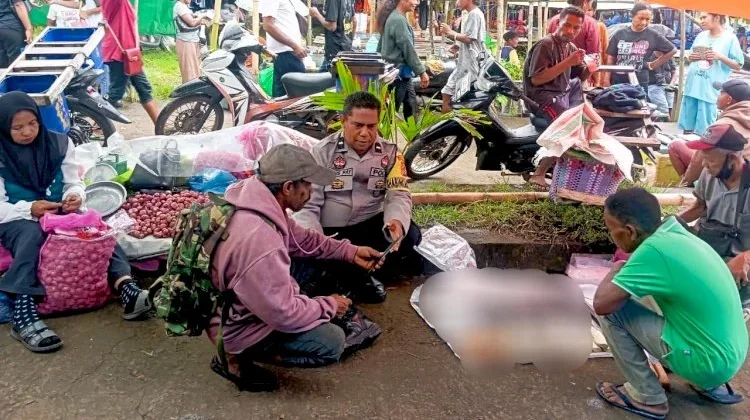Patroli Dialogis di Pasar Boru, Polisi Sampaikan Imbauan Kamtibmas