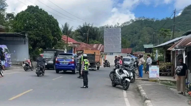 Satlantas Polres Ngada Intensifkan Pengaturan Lalu Lintas di Bajawa