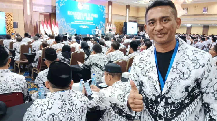 Hardiknas, PGRI Flores Timur Soroti Tunjangan Guru dan Infrastruktur Pendidikan